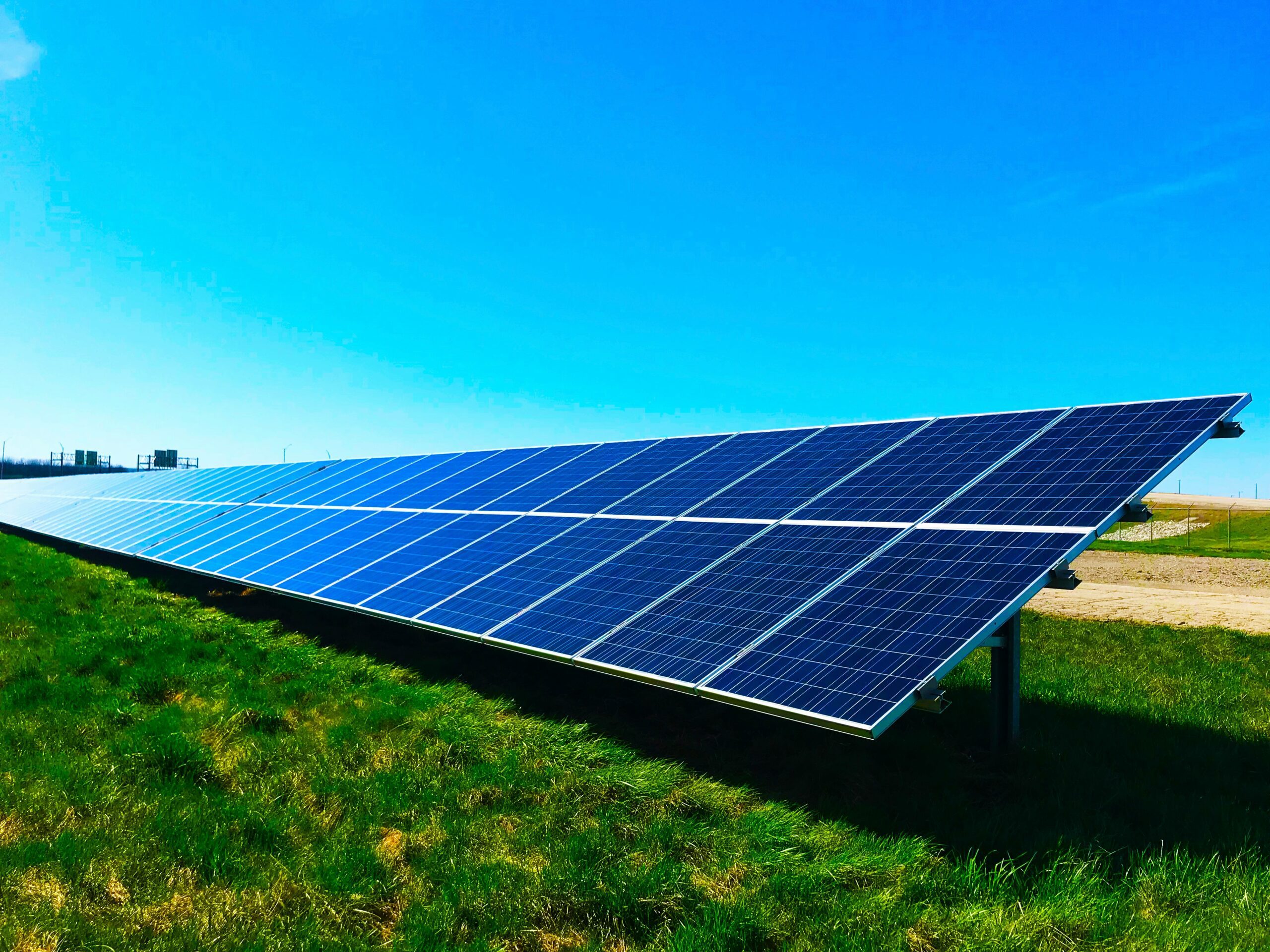 Solar panels in AI green tech USA 2025